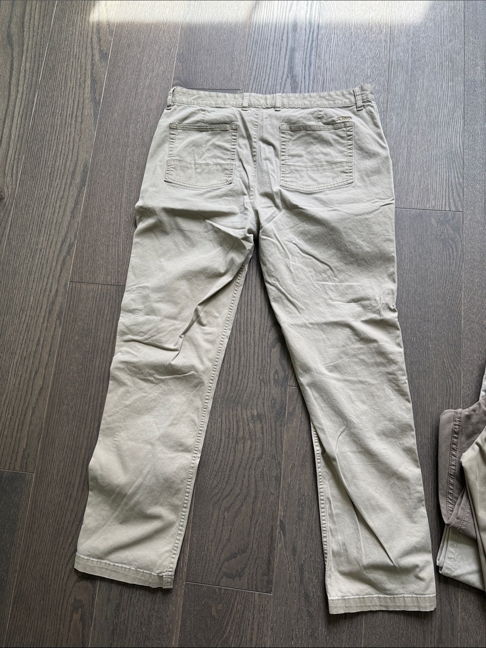 Mountain Khakis Men's Khaki Chino Pants - Picture 3 of 3